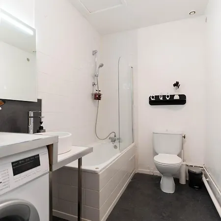 Confort Pour 4 Personnes Pres De