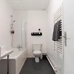 Confort Pour 4 Personnes Pres De *